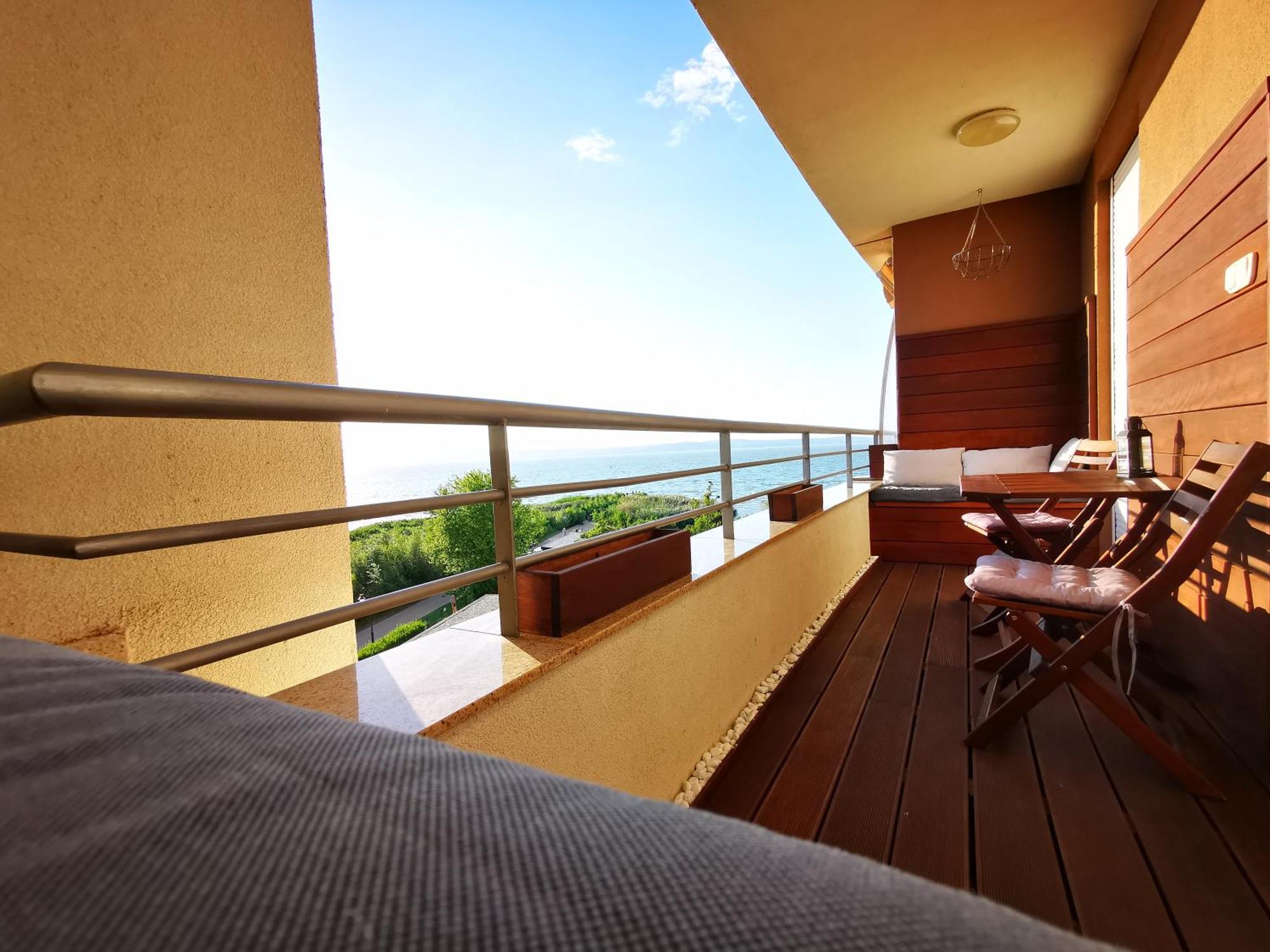 Panorama Gold Wellness Apartman Siófok Exterior foto